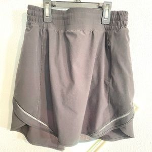 🍋Lululemon🍋  Hotty Hot Skort size 6
